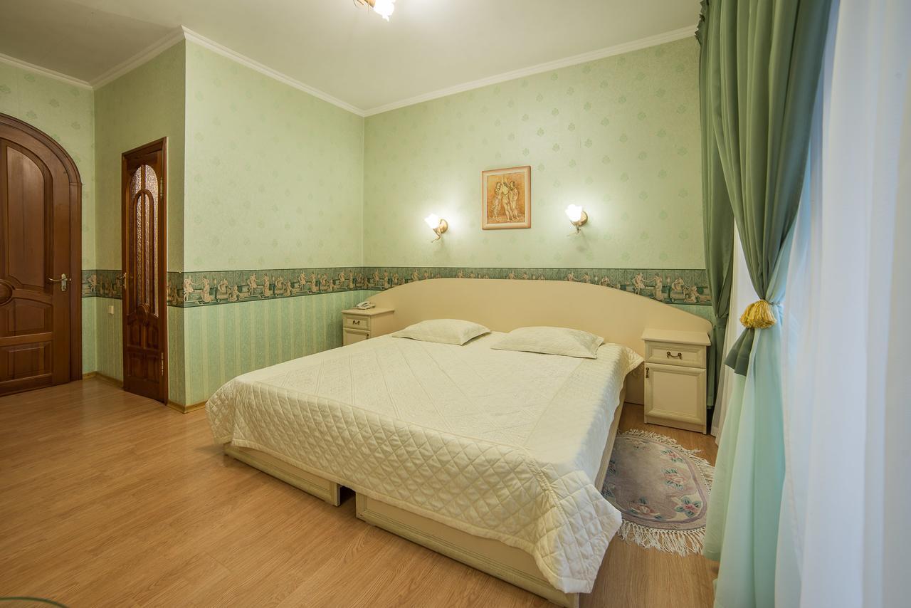 Korall Mykolajiv Buitenkant foto
