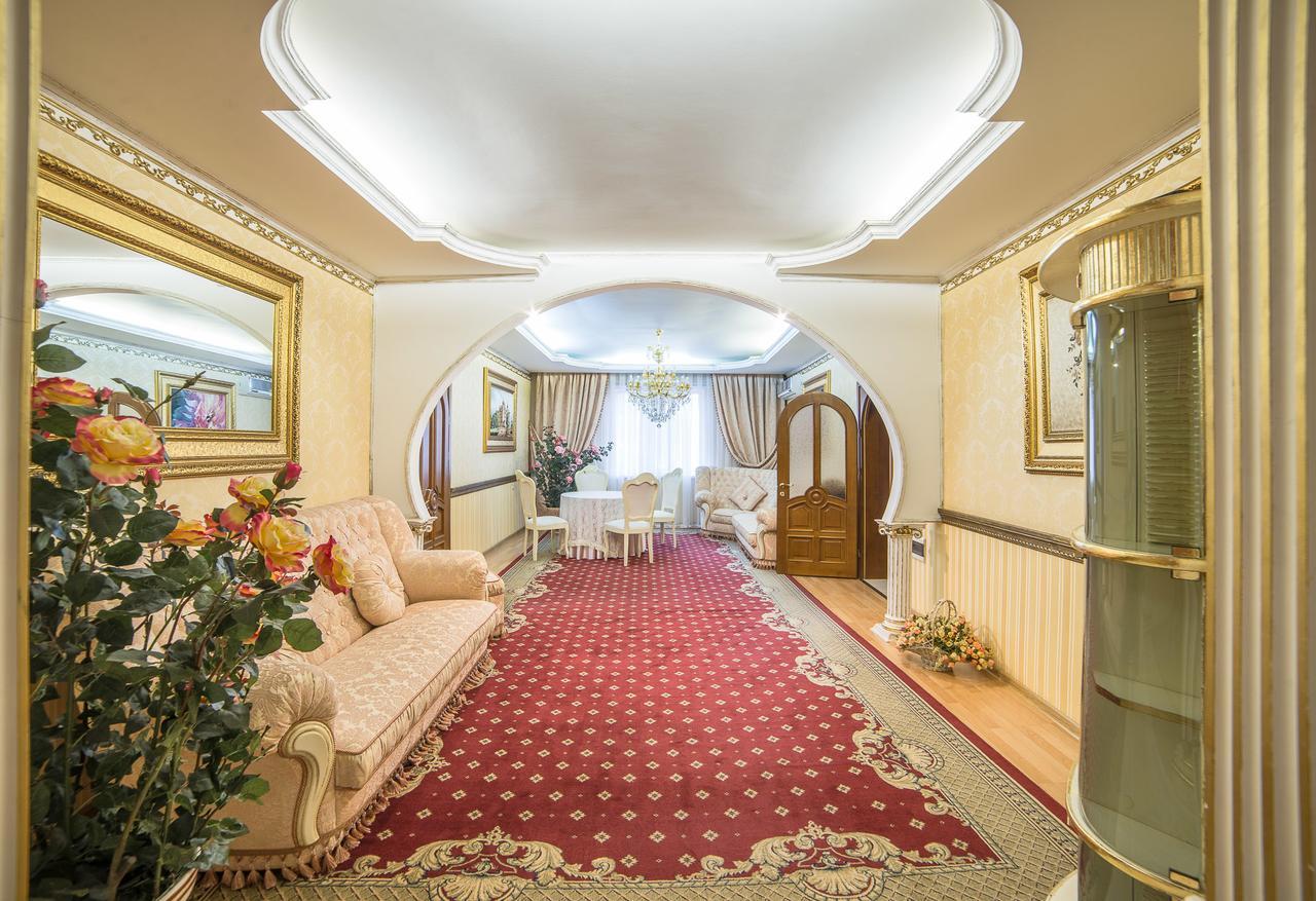 Korall Mykolajiv Buitenkant foto